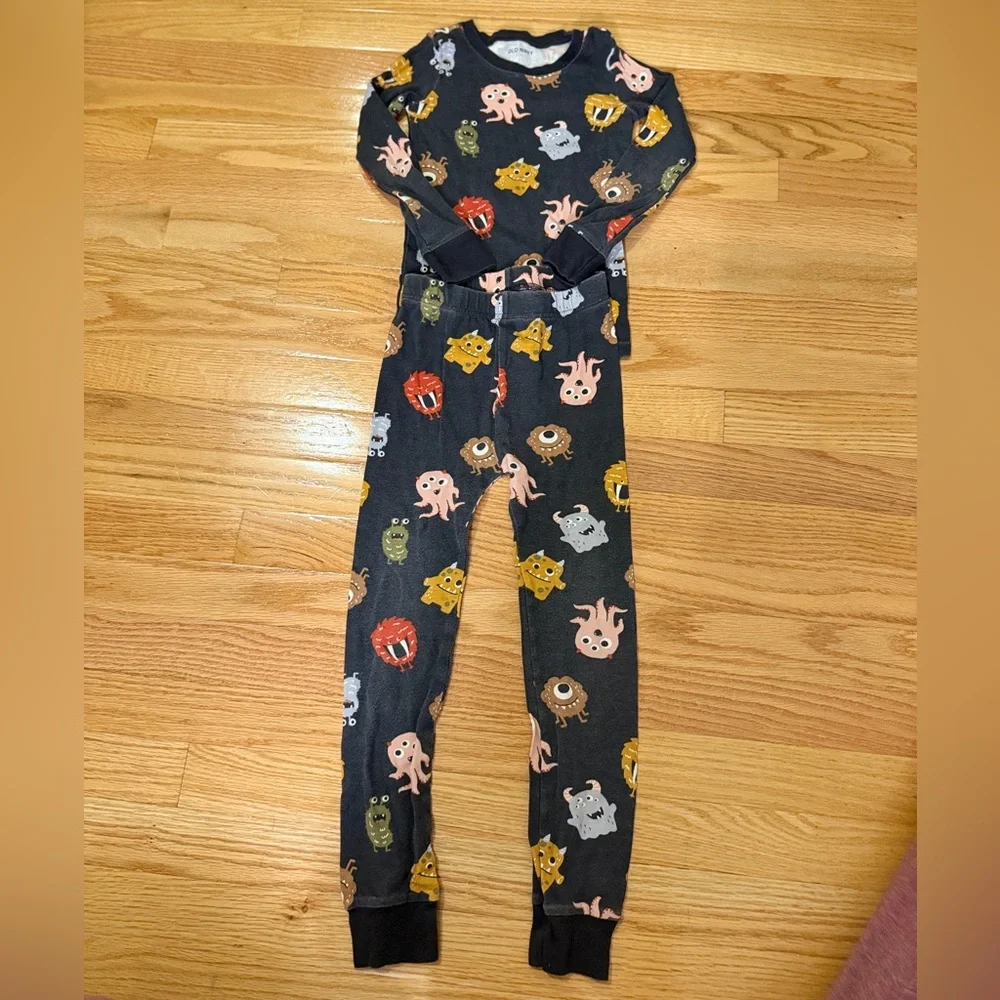 Old Navy Kids Pajama Set - Navy with Multicolor Print